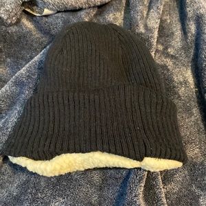 Very comfortable winter hat